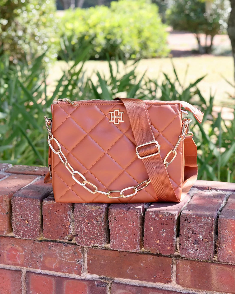 Ariana Crossbody Latte LD