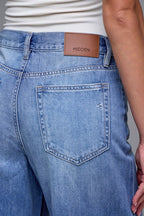 Nori Hidden Jeans | Medium Wash Clean Super Soft Wide Leg